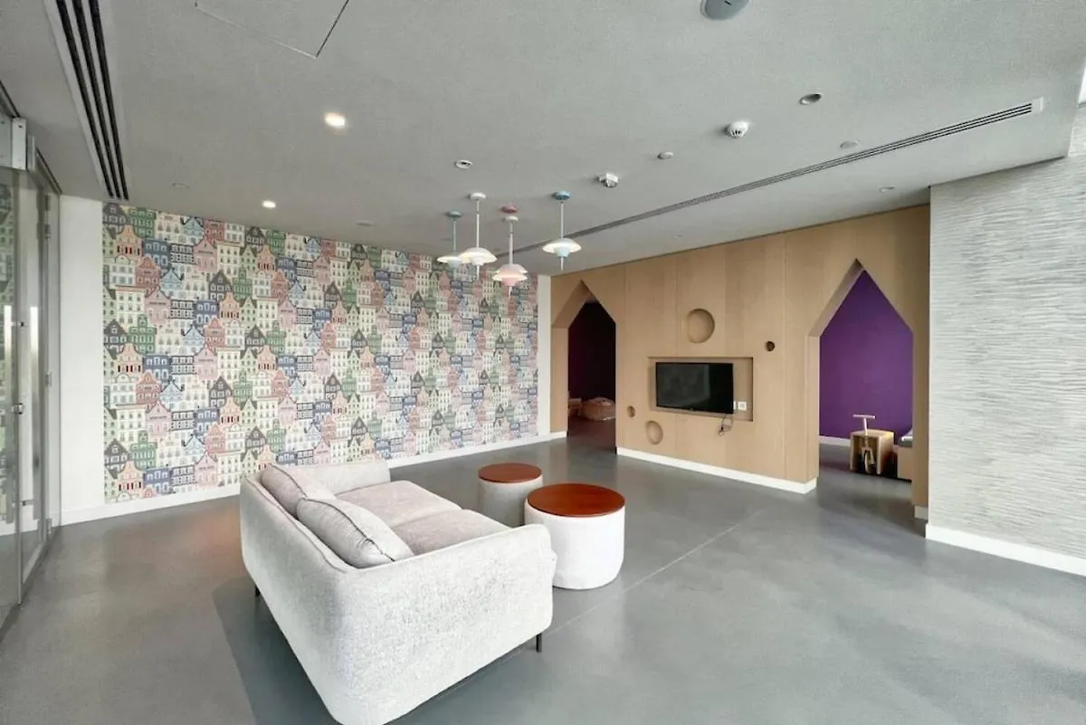 Vibrant Luxe Burj Khalifa Views-Dubai Mall Access By Maxx Value Homes Dubai