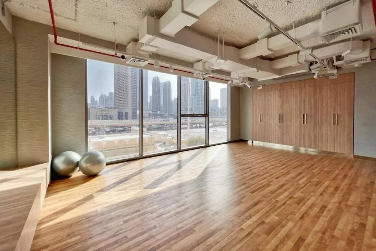 Vibrant Luxe Burj Khalifa Views-Dubai Mall Access By Maxx Value Homes
