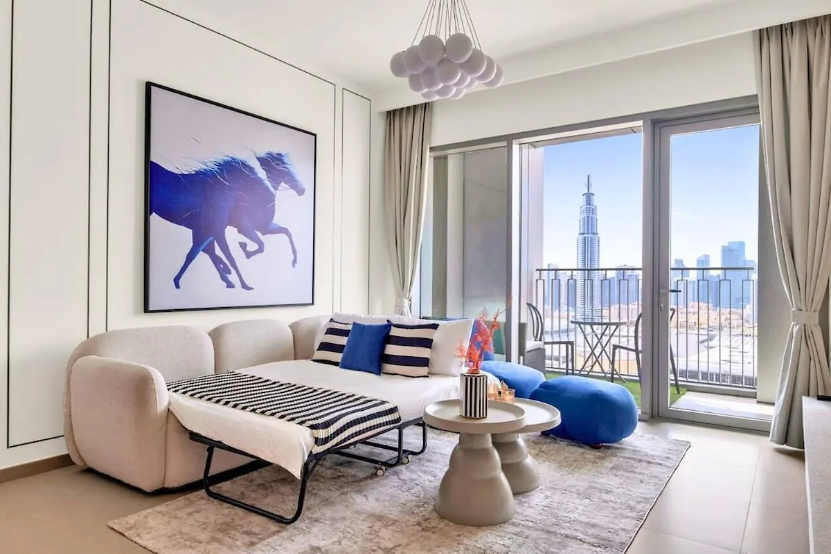 Vibrant Luxe Burj Khalifa Views-Dubai Mall Access By Maxx Value Homes Emirati Arabi Uniti